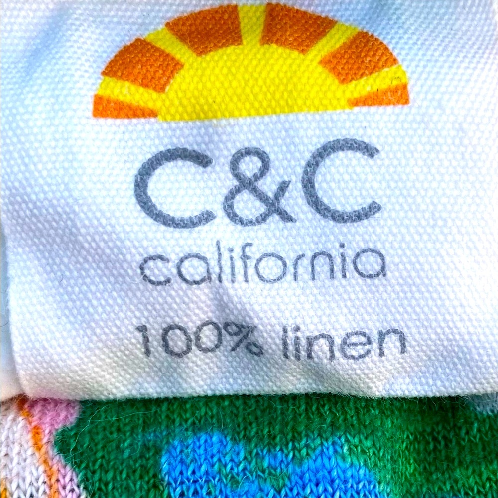 C&C California Colorful Linen Top with Tropical Hues. Small - Picture 2 of 5